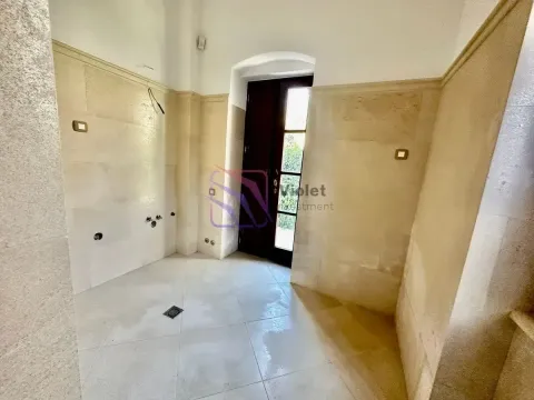 Prodaja, kuća, 550m², Reževići, Budva - image 15