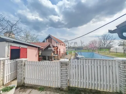 Prodaja, kuća, 106m², Centar, Ub - image 4