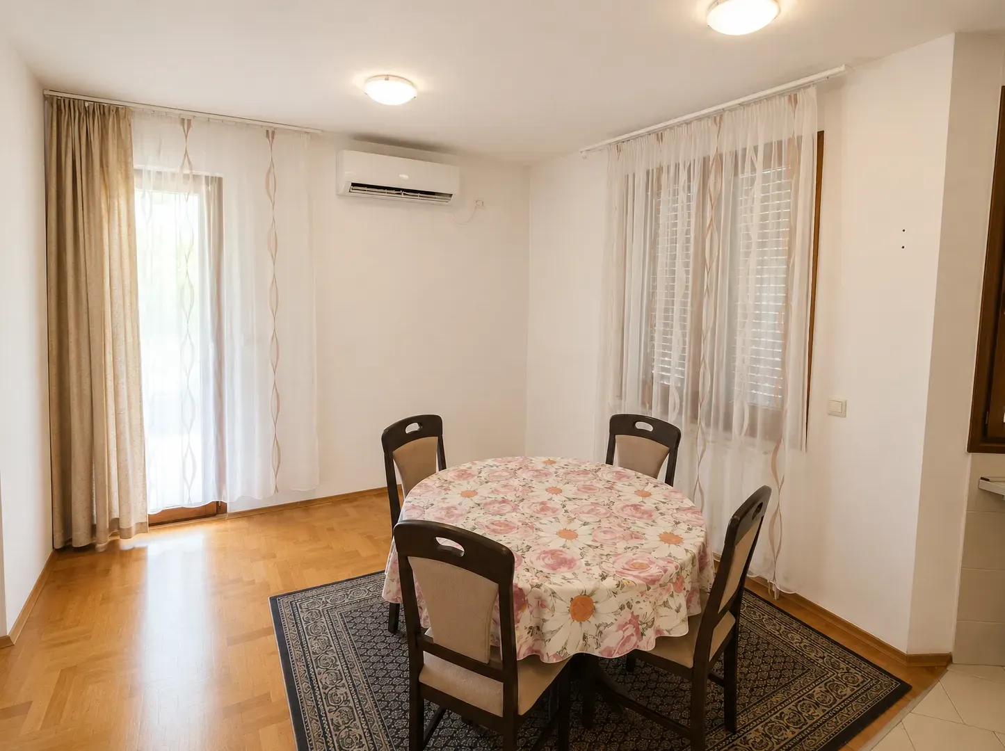 Rent, two bedroom apartment, 80m², Zagorič, Podgorica