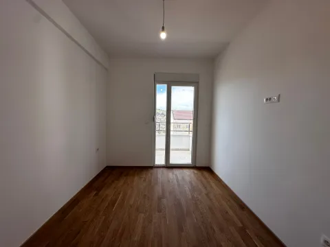 Sale, one bedroom apartment, 45m², Zabjelo, Podgorica - image 4