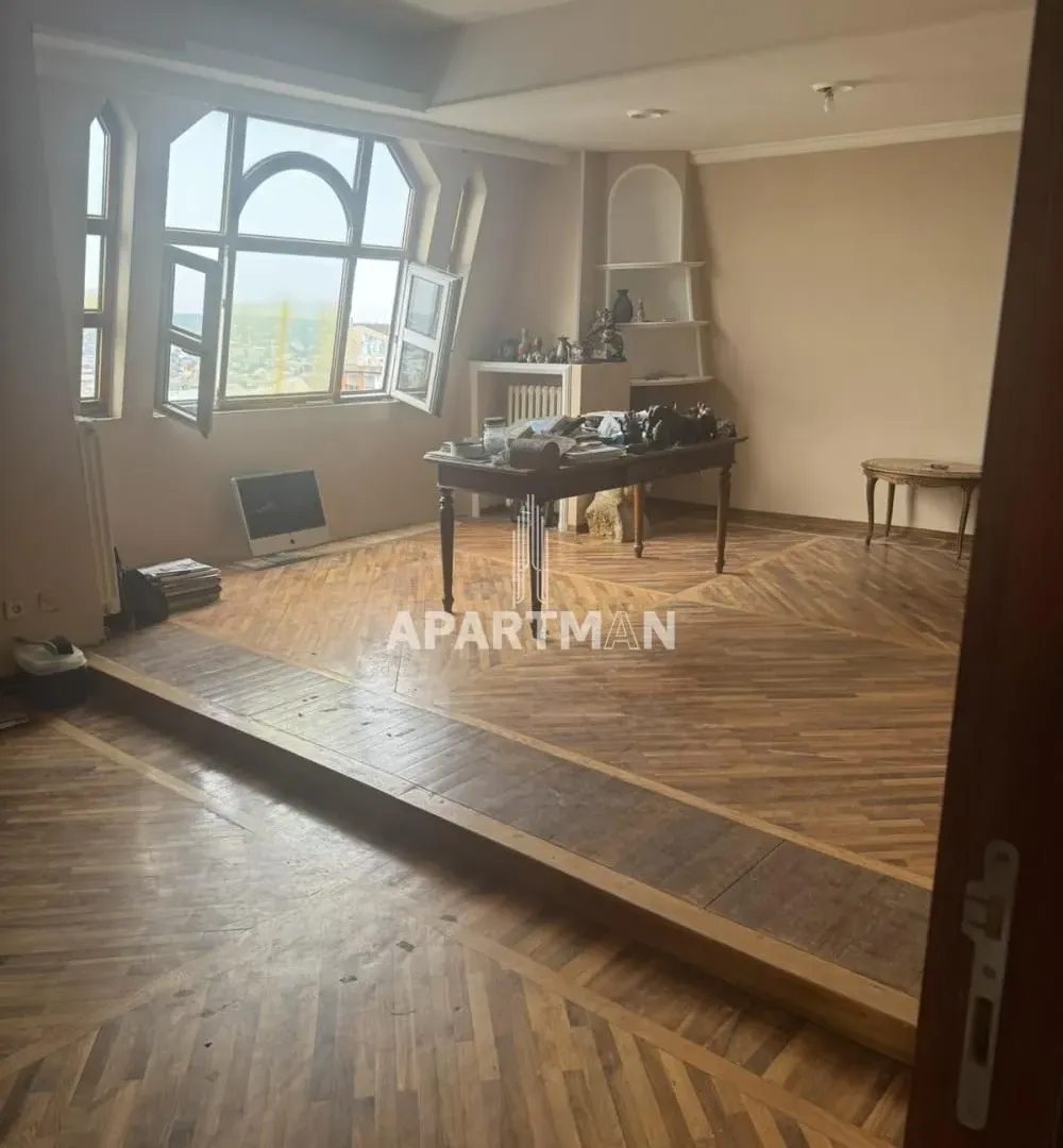 Sale, two bedroom apartment, 67m², Lion, Zvezdara Sve Podlokacije
