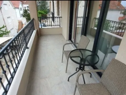 Rent, two bedroom apartment, 55m², Kalimanj, Tivat - image 10