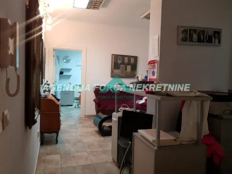 Rent, office space, 40m², Savski Venac, Beograd - image 7