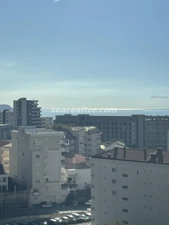 Prodaja, garsonjera, 26m², Bečići, Budva