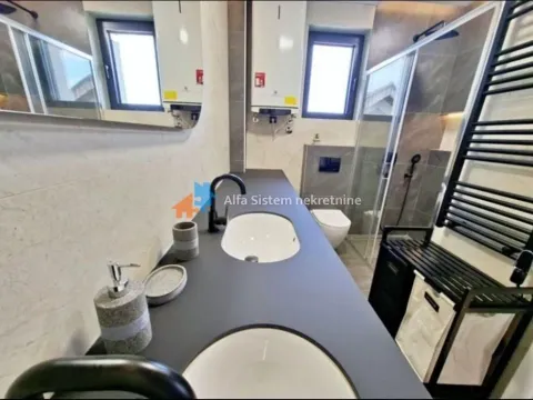 Izdavanje, trosoban stan, 82m², Zeleno Brdo, Zvezdara Sve Podlokacije - image 16