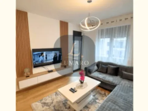 Izdavanje, jednosoban stan, 47m², City Kvart, Podgorica