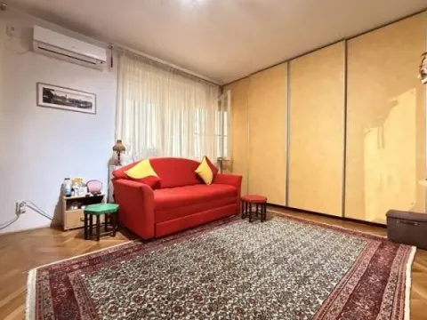 Sale, one bedroom apartment, 30m², Đeram Pijaca, Beograd - image 9