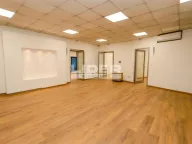 Izdavanje, poslovni prostor, 251m², Stari Grad, Beograd - image 4