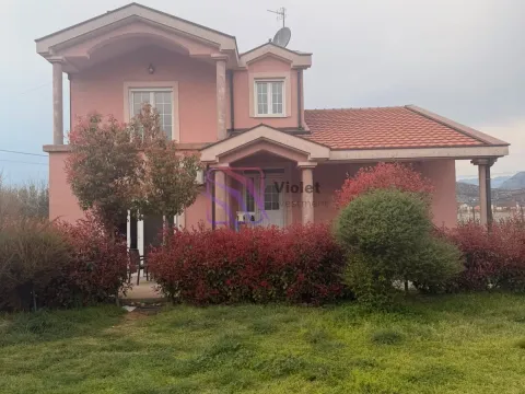 Rent, house, 160m², Podgorica, Crna Gora - image 11