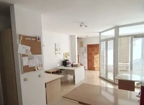 Prodaja, četvorosoban stan, 180m², Mirijevo Sve Podlokacije, Beograd - image 5