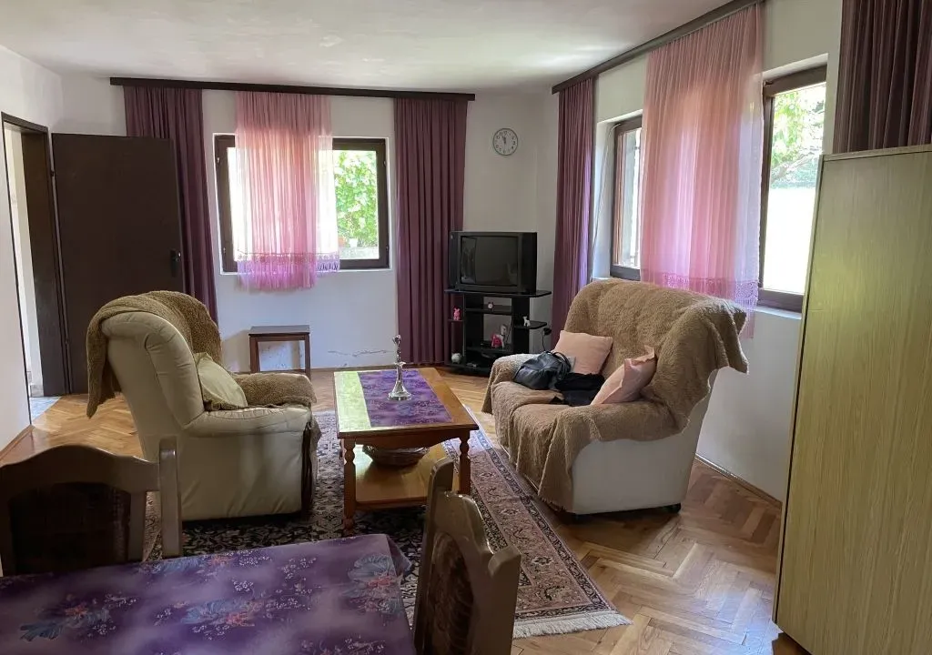 Sale, house, 132m², Autokomanda, Voždovac Sve Podlokacije