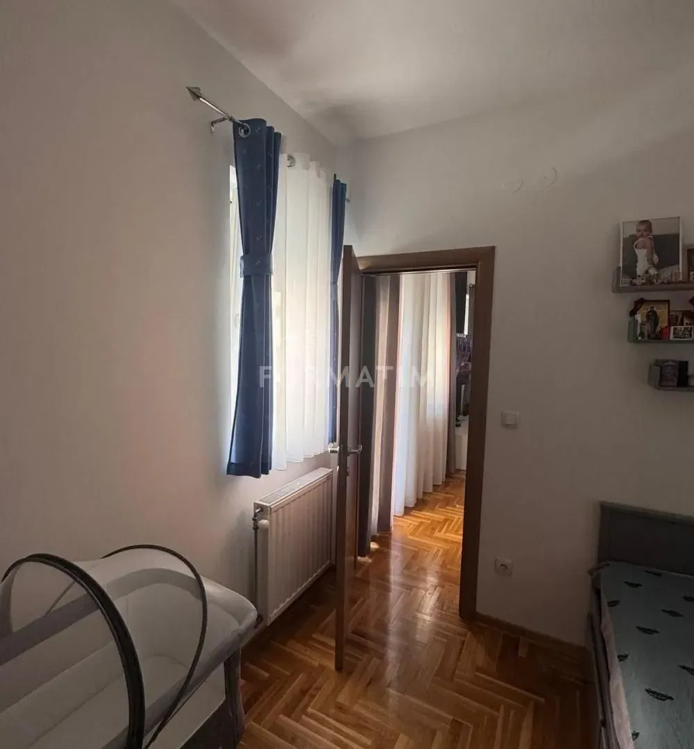 Sale, three bedroom apartment, 70m², Vojvode Vlahovica, Beograd