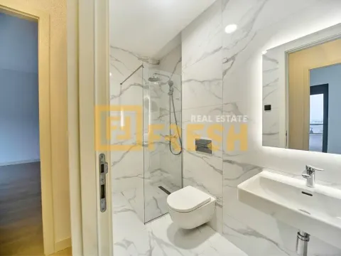 Sale, three bedroom apartment, 149m², Krivi Most, Podgorica - image 12