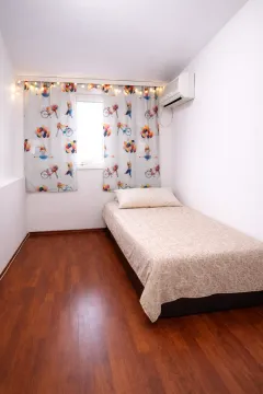 Prodaja, trosoban stan, 66m², Centar, Podgorica - image 7