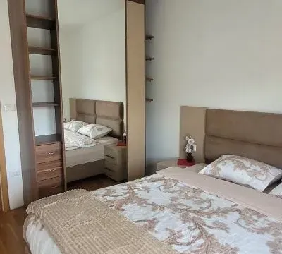 Prodaja, jednosoban stan, 42m², City Kvart, Podgorica - image 3