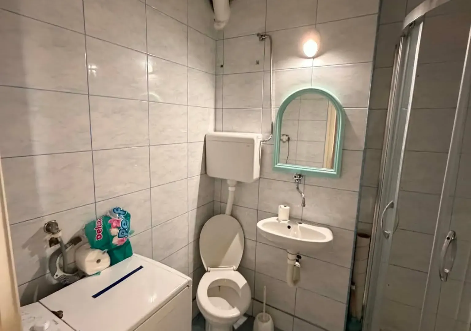 Izdavanje, jednosoban stan, 43m², Drač, Podgorica