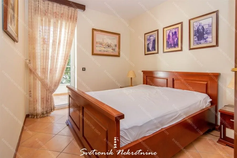 Prodaja, jednosoban stan, 48m², Savina, Herceg Novi
