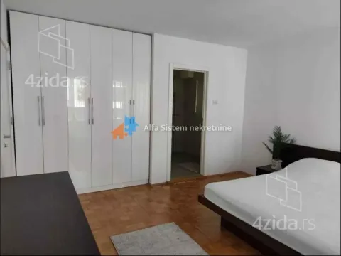 Izdavanje, dvosoban stan, 78m², Neimar, Vračar Sve Podlokacije - image 8