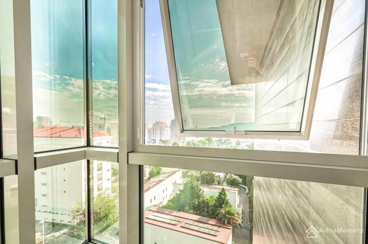 Prodaja, dvosoban stan, 115m², Bečići, Budva