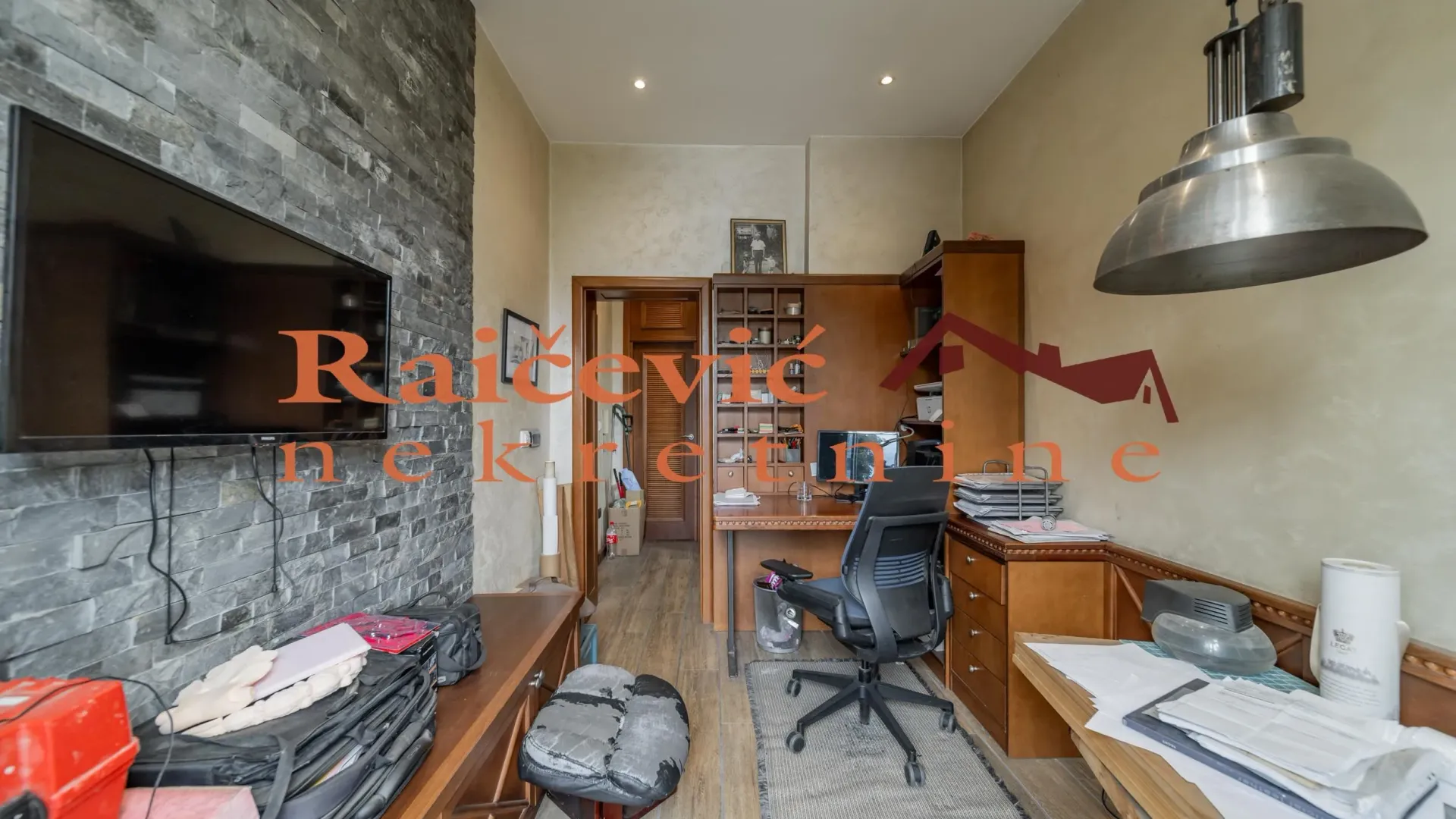 Sale, studio apartment, 85m², Vračar, Šid
