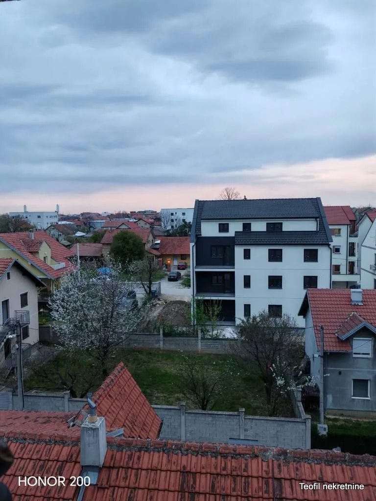 Prodaja, dvosoban stan, 44m², Ledine, Beograd