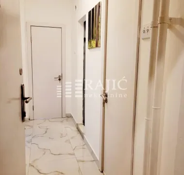 Rent, two bedroom apartment, 50m², Stari Grad, Beograd - image 7