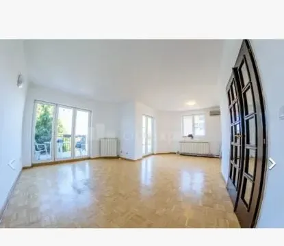 Rent, house, 250m², Višnjica, Palilula Sve Podlokacije - image 2