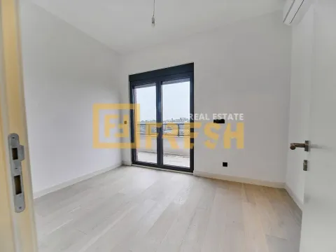 Sale, three bedroom apartment, 149m², Krivi Most, Podgorica - image 8