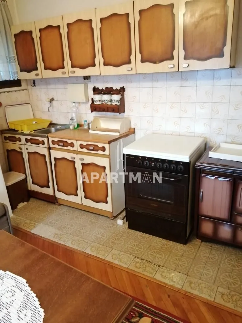 Prodaja, kuća, 254m², Papazovac, Smederevo