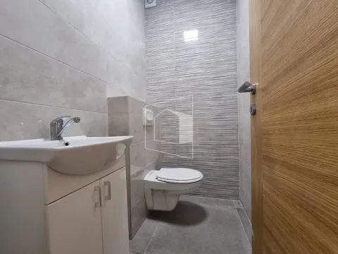 Rent, office space, 120m², Centar, Podgorica - image 9
