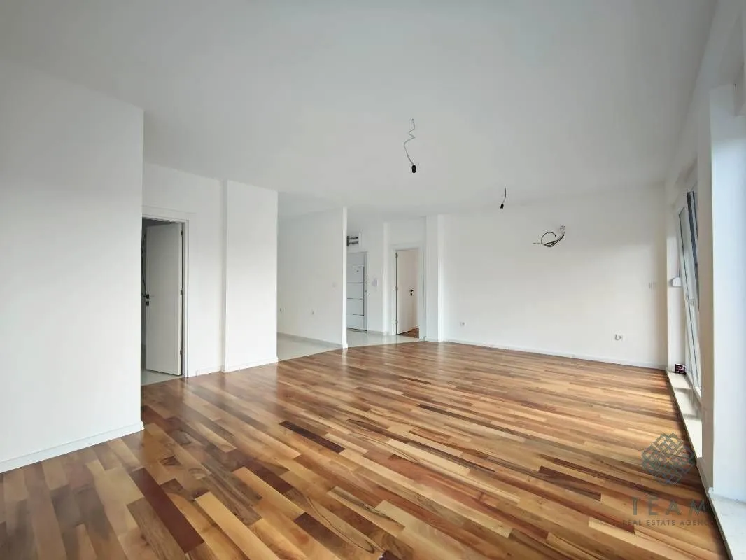 Prodaja, trosoban stan, 131m², Kod Big Fashion-a, Podgorica