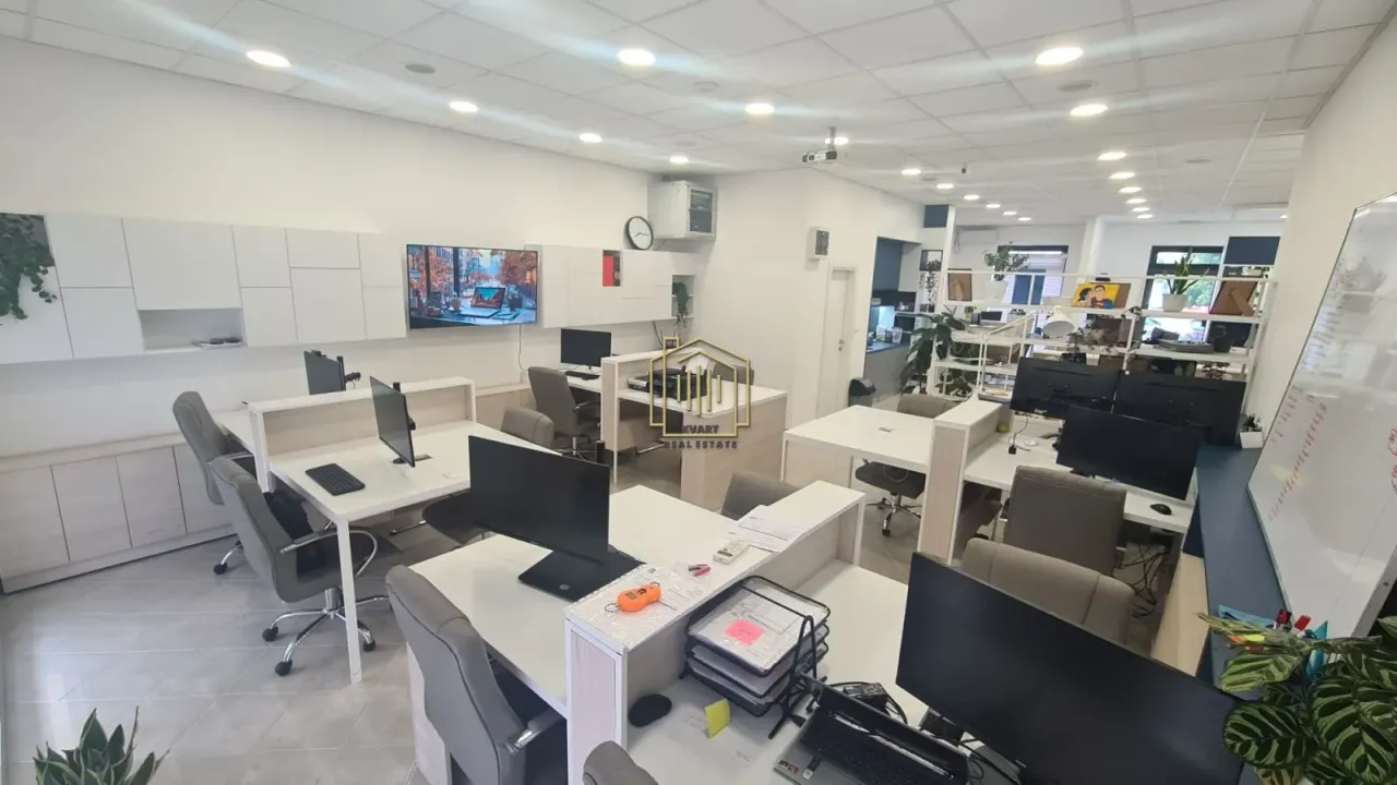 Sale, office space, 98m², Stari Aerodrom, Podgorica