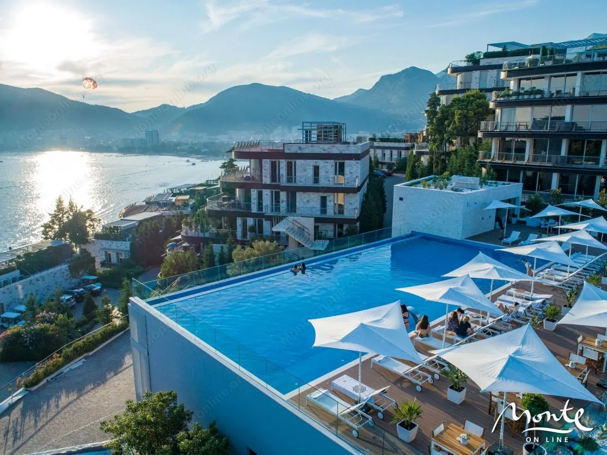 Sale, three bedroom apartment, 154m², Budva, Crna Gora
