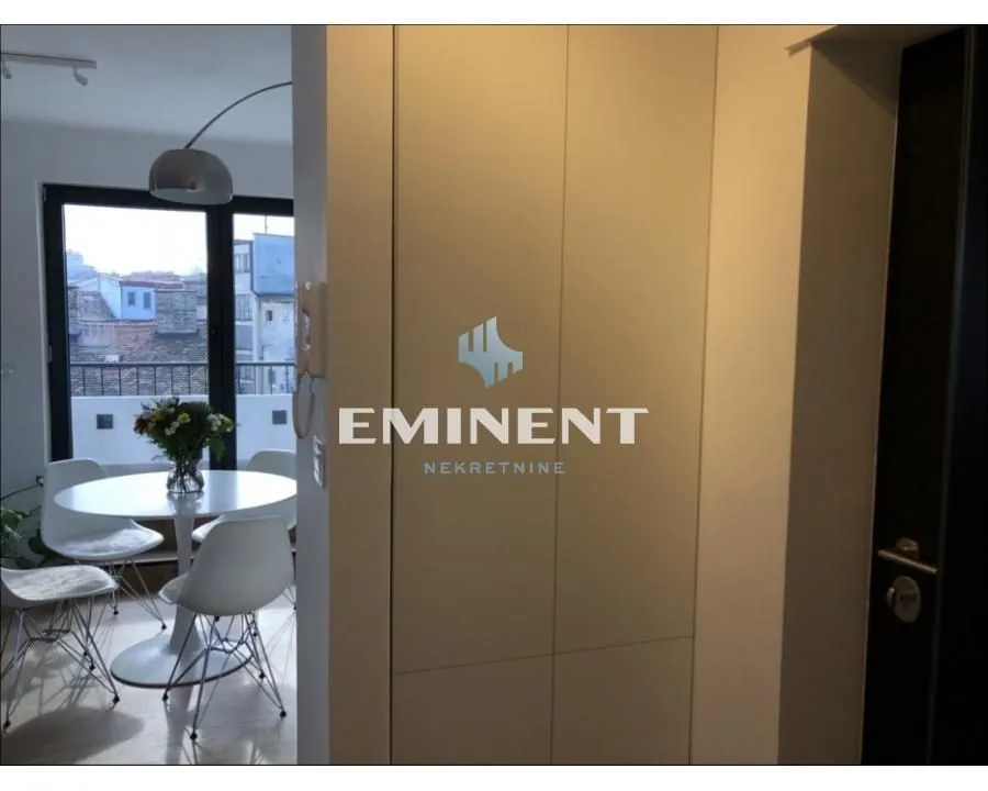 Rent, two bedroom apartment, 43m², Stari Grad, Beograd