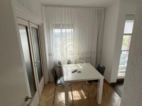 Izdavanje, jednosoban stan, 35m², Centar, Kragujevac - image 4