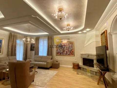 Izdavanje, kuća, 300m², Zabjelo, Podgorica - image 8