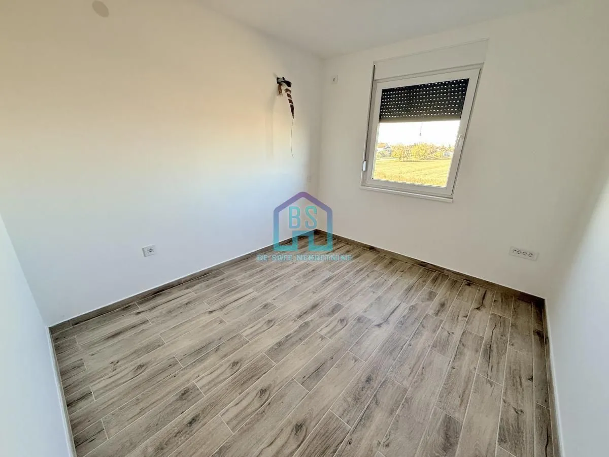Prodaja, trosoban stan, 86m², Veternička rampa, Novi Sad Sve Podlokacije