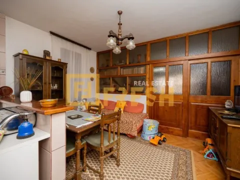 Prodaja, kuća, 150m², Stari Aerodrom, Podgorica - image 4