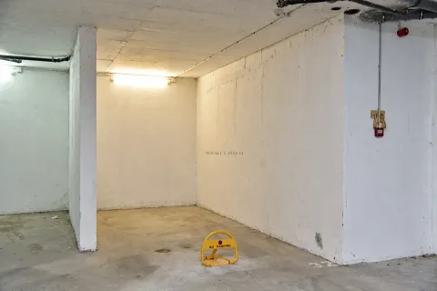 Rent, one bedroom apartment, 46m², Dubovica, Budva - image 10