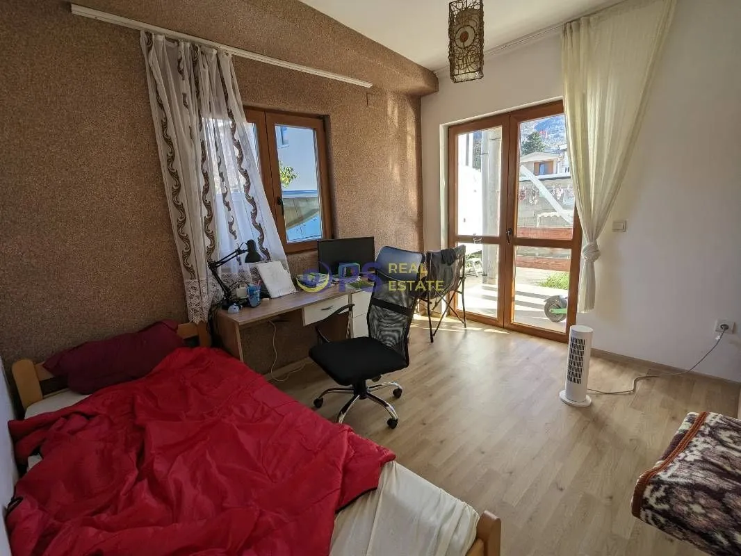 Sale, house, 350m², Bar, Crna Gora