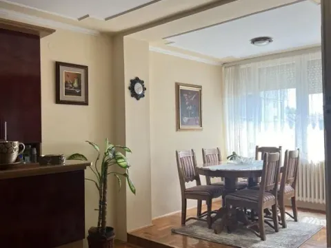 Prodaja, trosoban stan, 55m², Bulevar Oslobodjenja, Novi Sad Sve Podlokacije - image 3