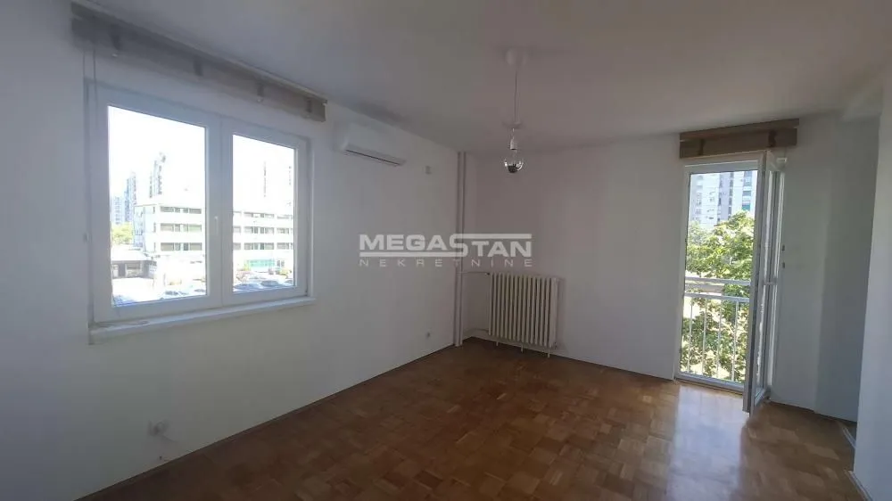 Izdavanje, dvosoban stan, 65m², Novi Beograd Blok 61, Novi Beograd Sve Podlokacije