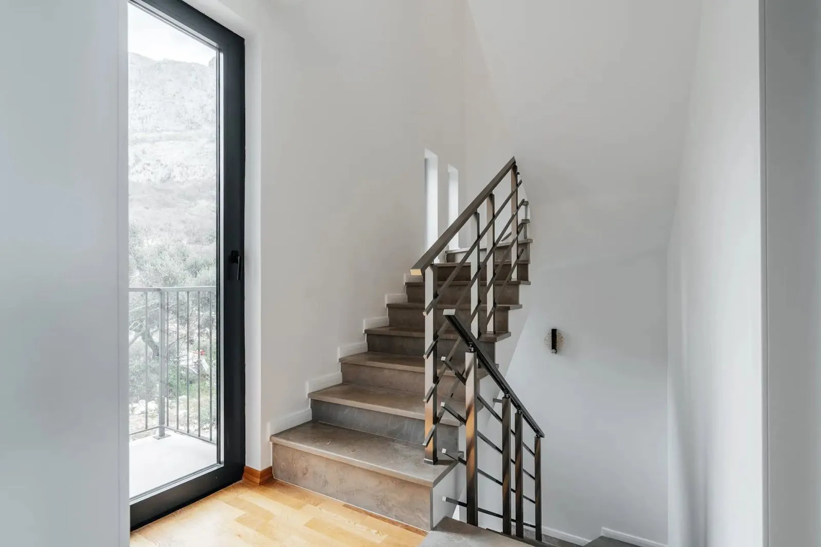 Prodaja, kuća, 220m², Reževići, Budva