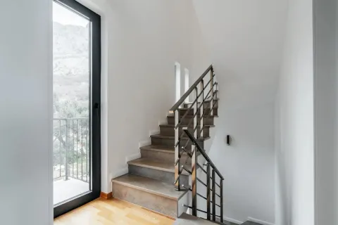 Prodaja, kuća, 220m², Reževići, Budva - image 10