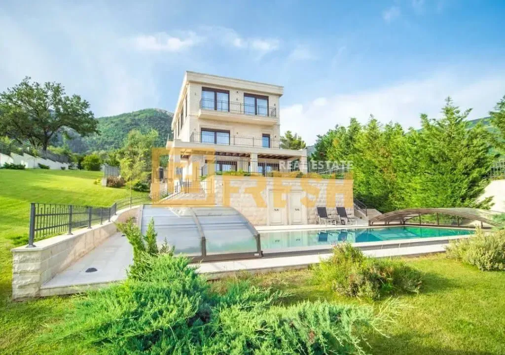 Prodaja, kuća, 750m², Tivat, Crna Gora