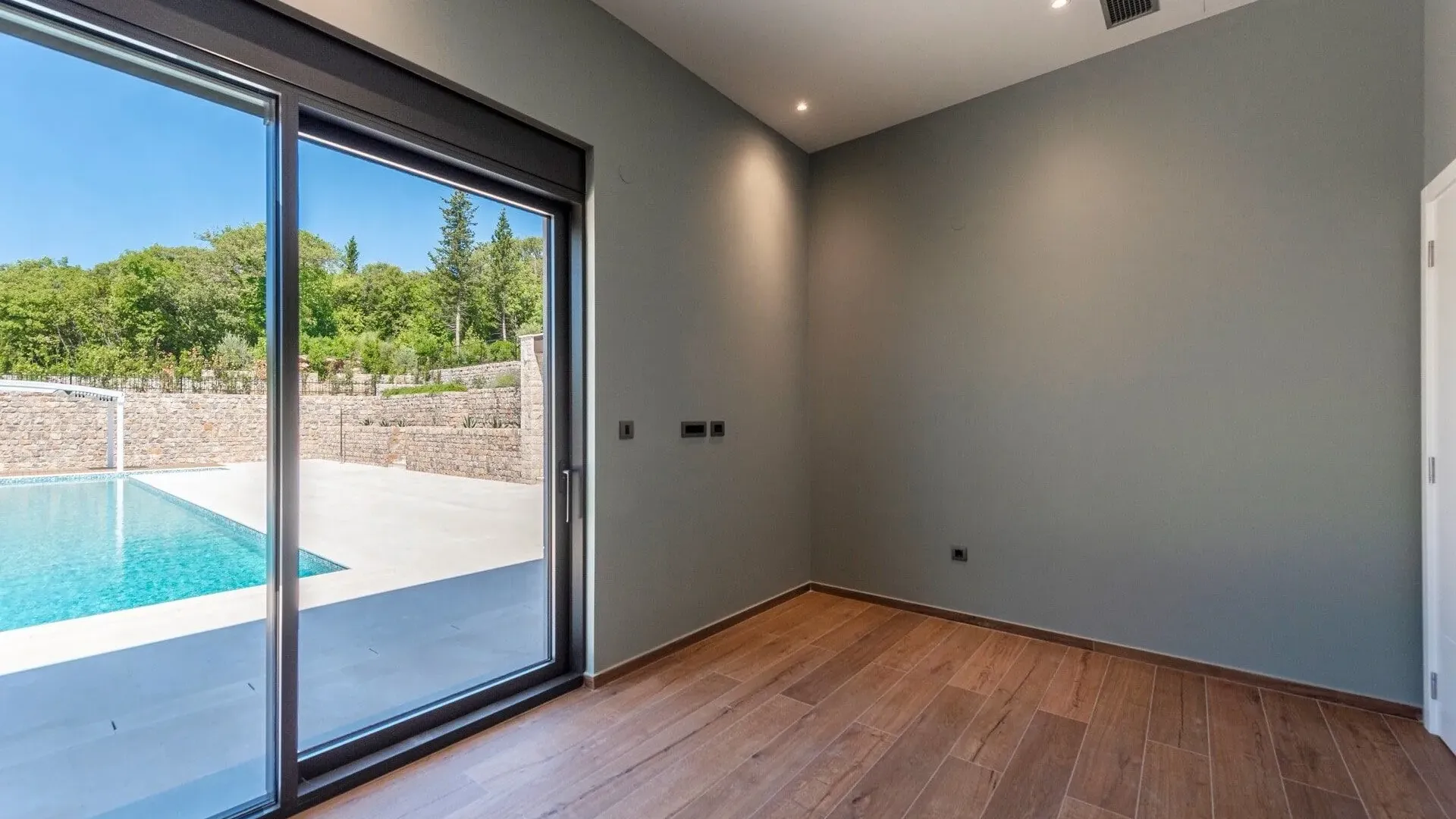 Prodaja, kuća, 558m², Tivat, Crna Gora