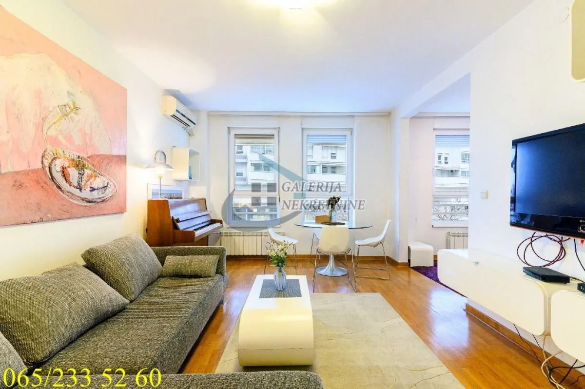 Prodaja, dvosoban stan, 56m², Novi Beograd Blok 67, Novi Beograd Sve Podlokacije