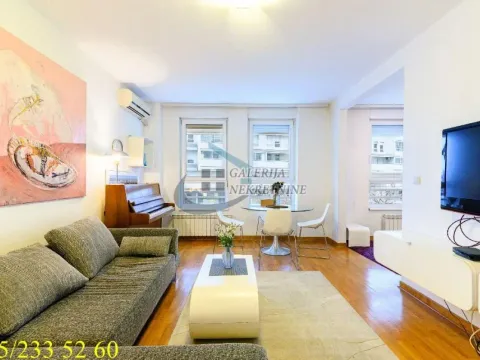 Prodaja, dvosoban stan, 56m², Novi Beograd Blok 67, Novi Beograd Sve Podlokacije - image 1