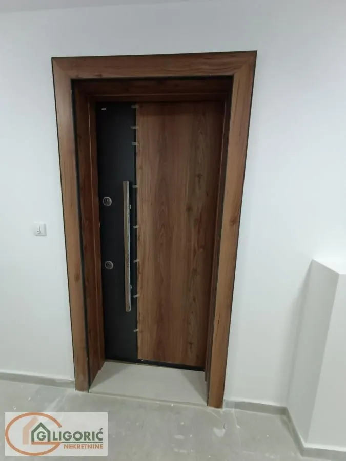 Prodaja, garsonjera, 44m², Centar, Pančevo