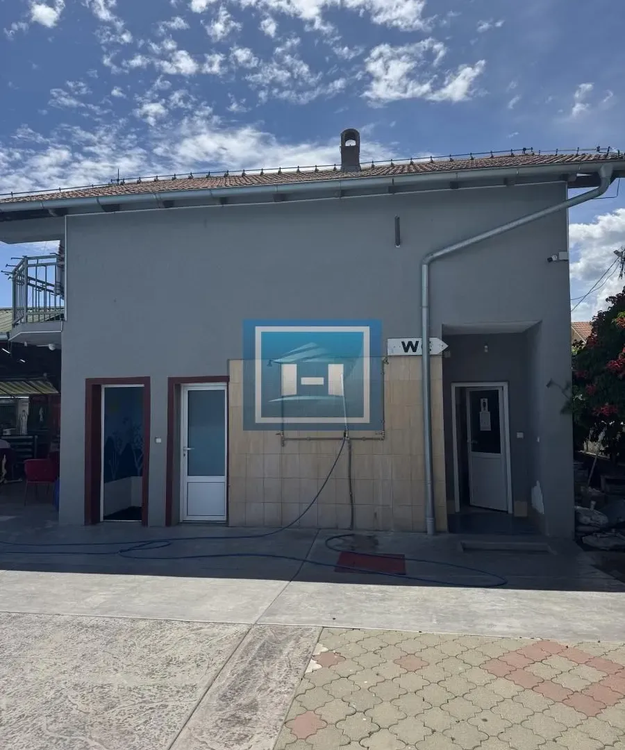 Sale, office space, 69m², Ražanj, Srbija